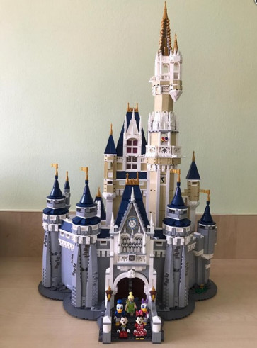 Disney Castle Brick Building Set
